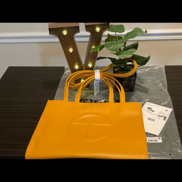 Telfar Medium Bag New Color ( Mustard) Came Out March 14,2022. 100% Authentic. - Picture 12 of 13